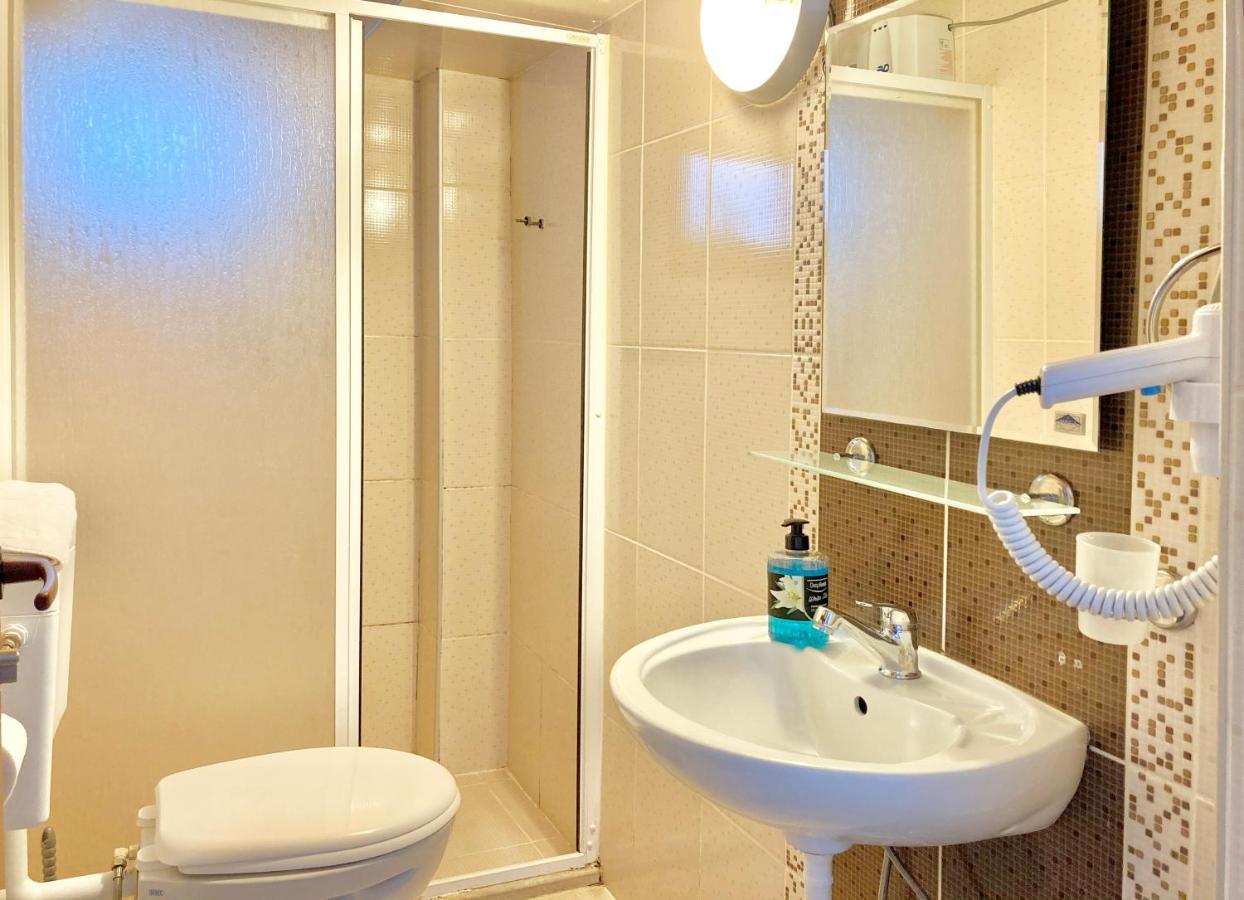 Amigo Apart Aparthotel Akyaka  Buitenkant foto
