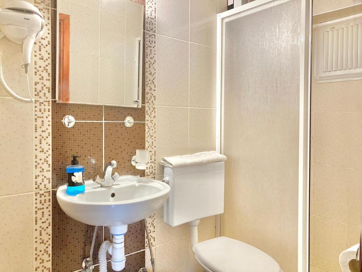Amigo Apart Aparthotel Akyaka  Buitenkant foto
